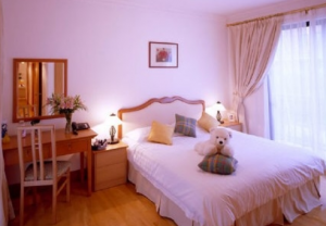 move the mirror to unobsovious location