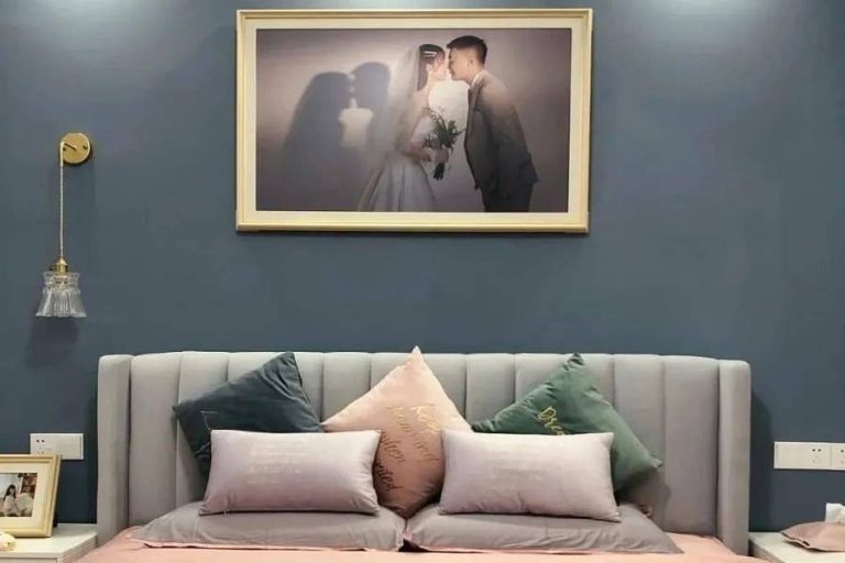 What’s the point of putting wedding photos